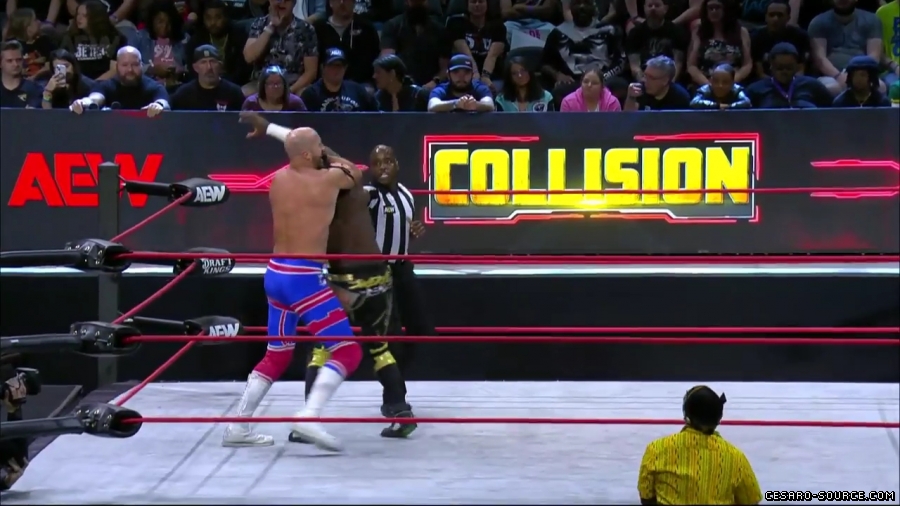Claudio_Collision_mp42628~0.jpg