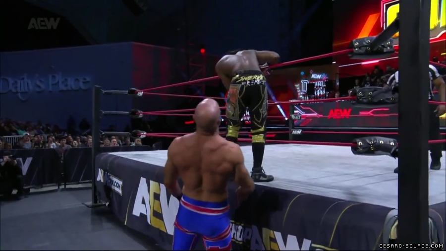 Claudio_Collision_mp42704~0.jpg