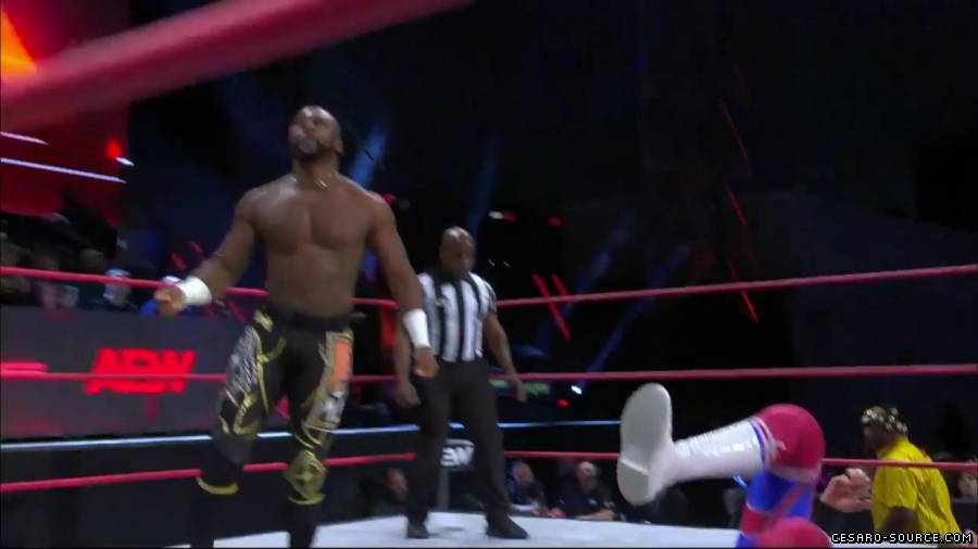 Claudio_Collision_mp42719~0.jpg