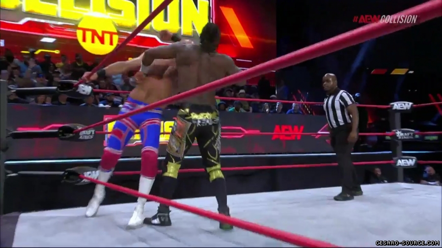 Claudio_Collision_mp42778~0.jpg