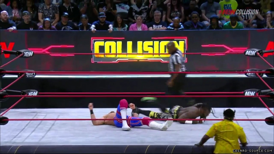 Claudio_Collision_mp42797~0.jpg