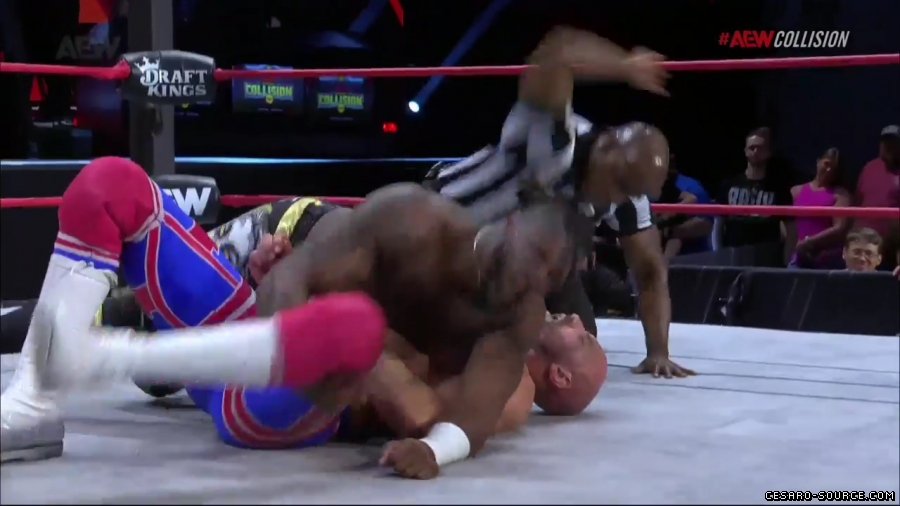 Claudio_Collision_mp42882~0.jpg