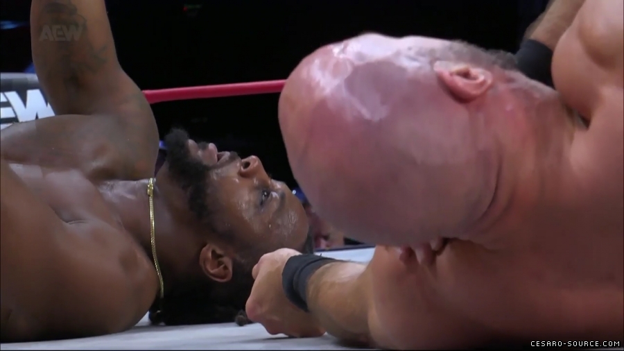 Claudio_Collision_mp42992~0.jpg