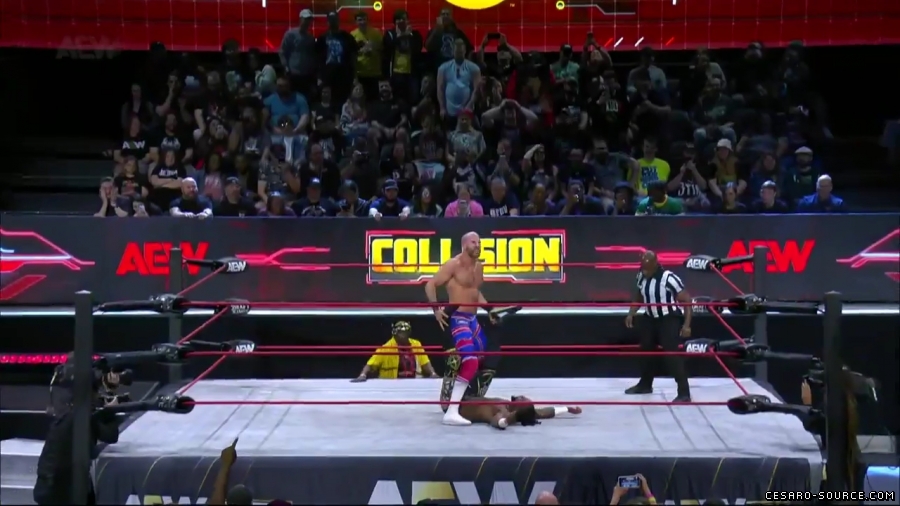 Claudio_Collision_mp43087.jpg