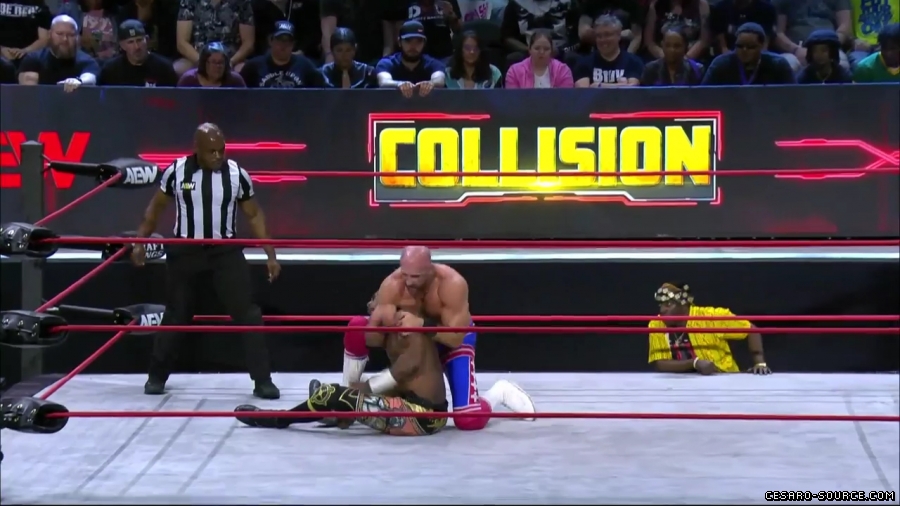 Claudio_Collision_mp43158.jpg