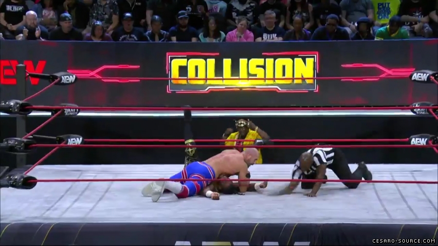 Claudio_Collision_mp43189.jpg
