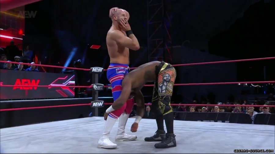 Claudio_Collision_mp43206.jpg