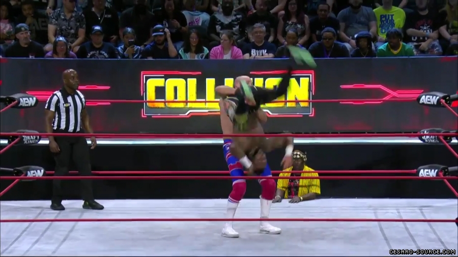 Claudio_Collision_mp43210.jpg