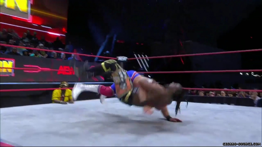 Claudio_Collision_mp43213.jpg