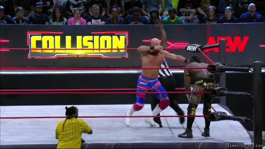 Claudio_Collision_mp43303.jpg