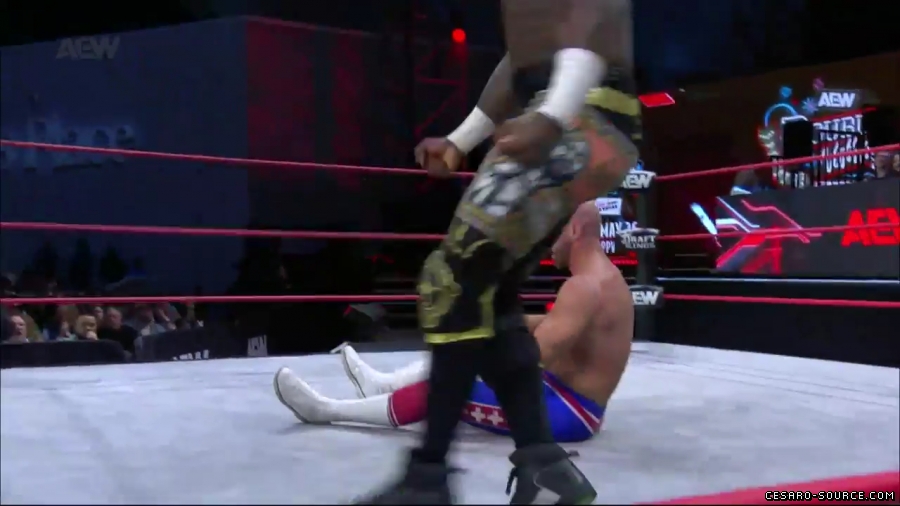 Claudio_Collision_mp43338.jpg