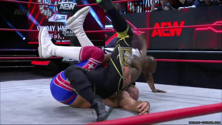 Claudio_Collision_mp43352.jpg