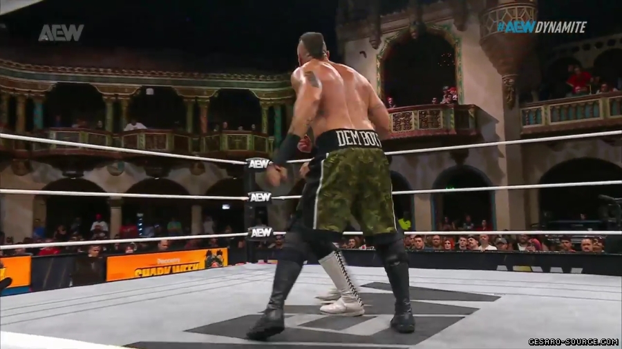Claudio_Dynamite_mp40154.jpg