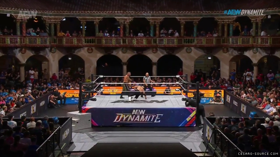 Claudio_Dynamite_mp40198~2.jpg