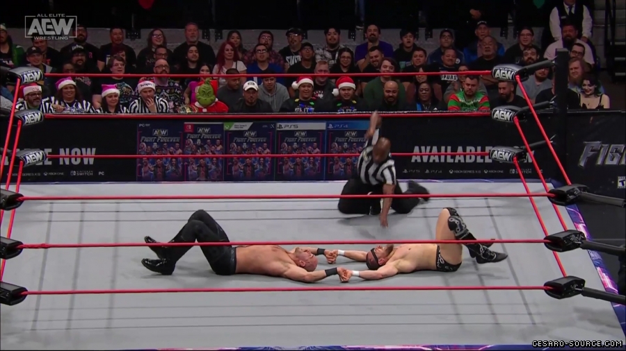 Collision_Dec_23rd_mp418013.jpg