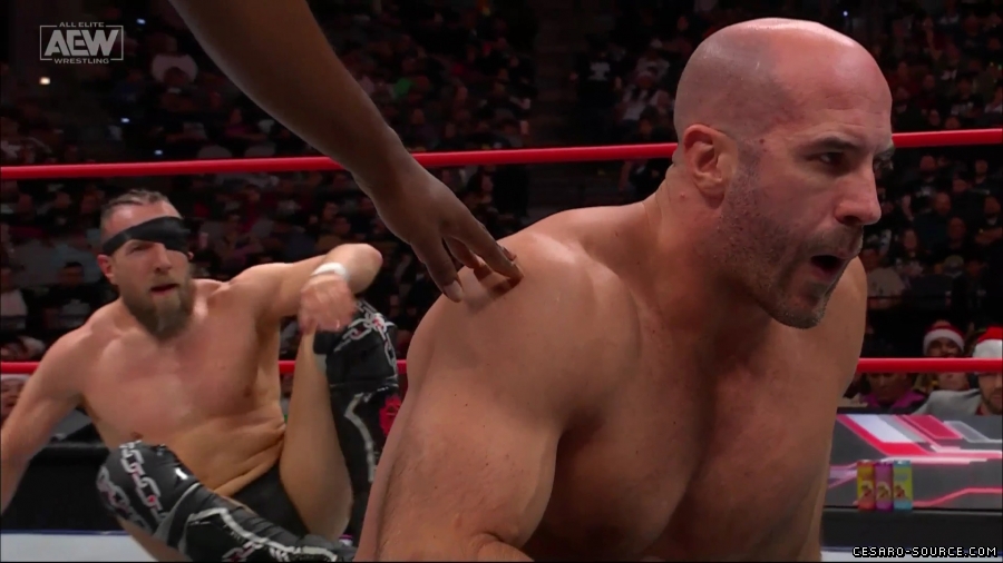 Collision_Dec_23rd_mp418027.jpg