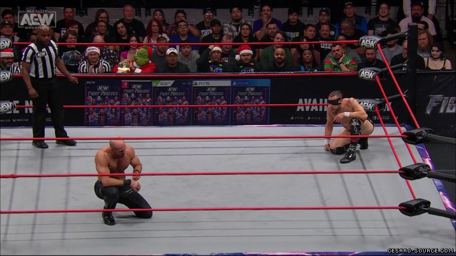 Collision_Dec_23rd_mp418040.jpg