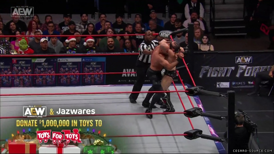 Collision_Dec_23rd_mp418050.jpg