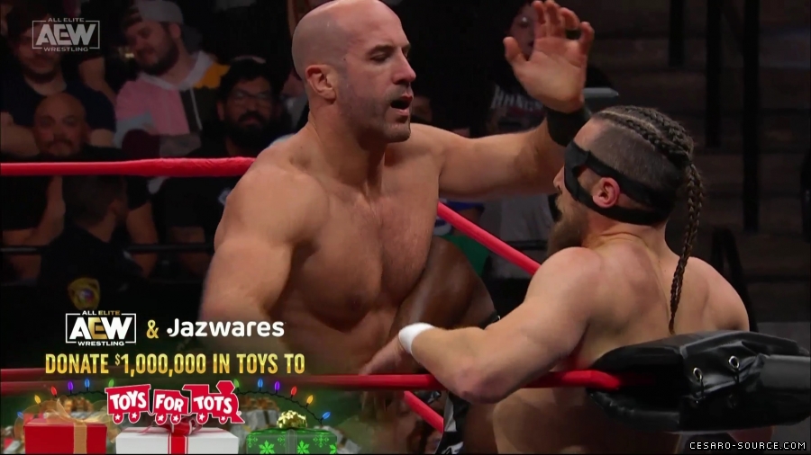 Collision_Dec_23rd_mp418060.jpg