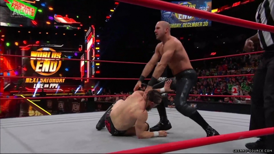 Collision_Dec_23rd_mp418070.jpg