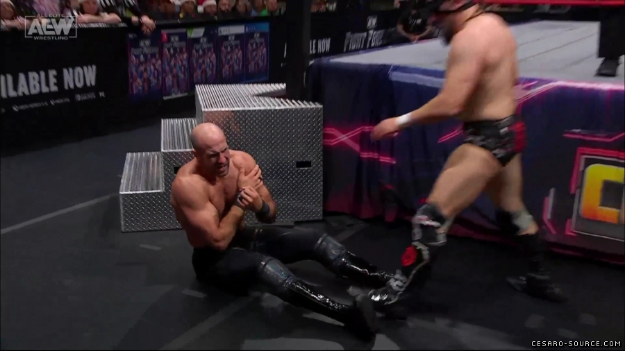 Collision_Dec_23rd_mp418177.jpg