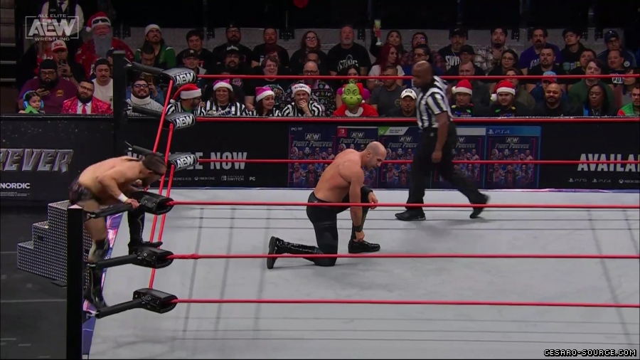 Collision_Dec_23rd_mp418201.jpg