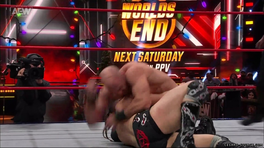Collision_Dec_23rd_mp418218.jpg