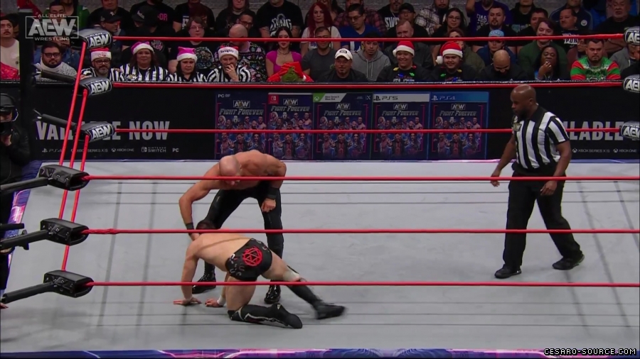 Collision_Dec_23rd_mp418225.jpg