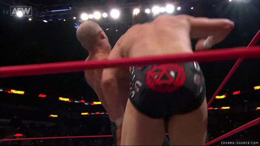 Collision_Dec_23rd_mp418227.jpg