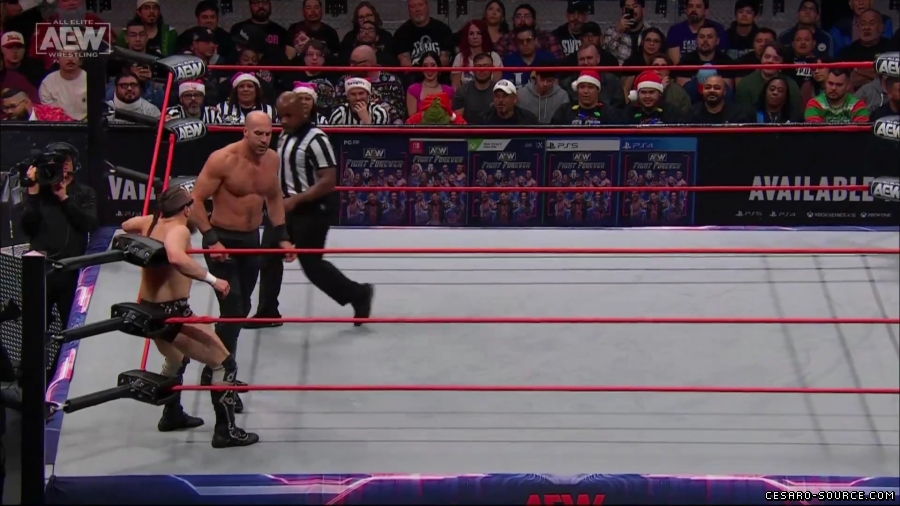 Collision_Dec_23rd_mp418228.jpg