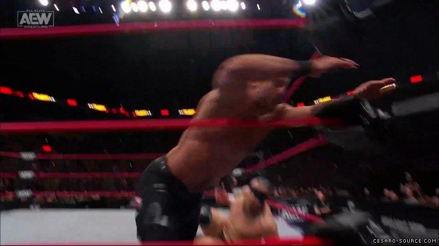 Collision_Dec_23rd_mp418243.jpg