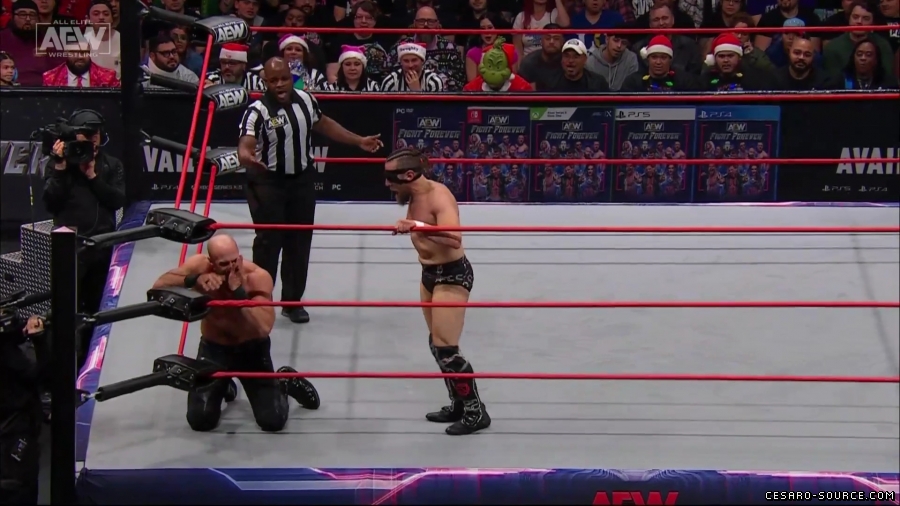 Collision_Dec_23rd_mp418249.jpg