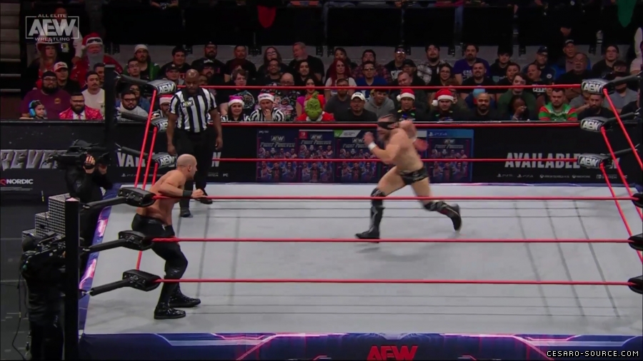 Collision_Dec_23rd_mp418261.jpg