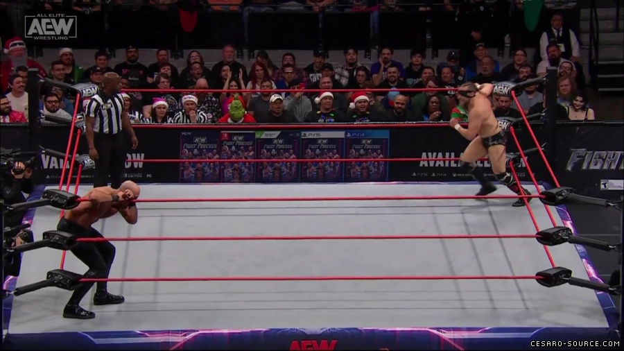 Collision_Dec_23rd_mp418270.jpg