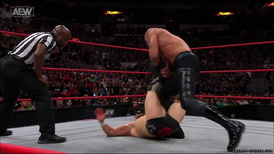 Collision_Dec_23rd_mp418322.jpg
