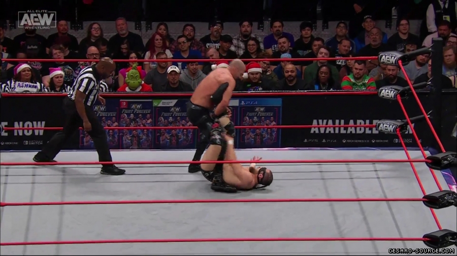 Collision_Dec_23rd_mp418325.jpg