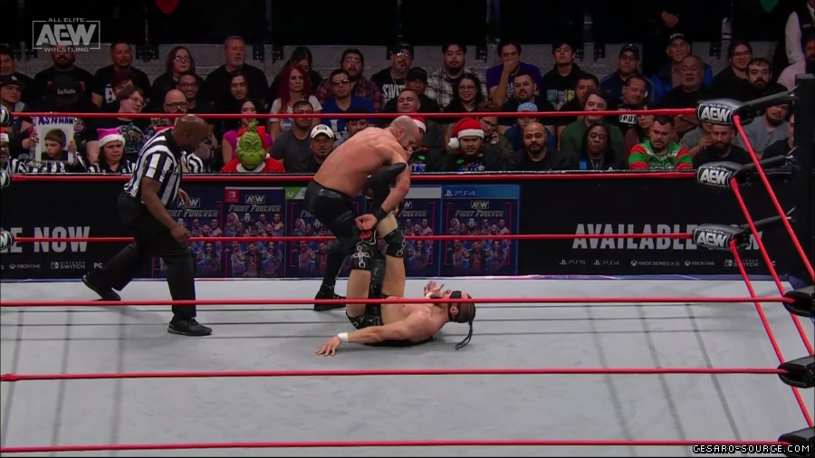 Collision_Dec_23rd_mp418327.jpg