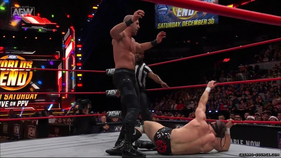 Collision_Dec_23rd_mp418332.jpg
