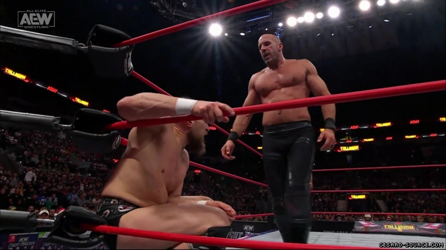 Collision_Dec_23rd_mp418464.jpg