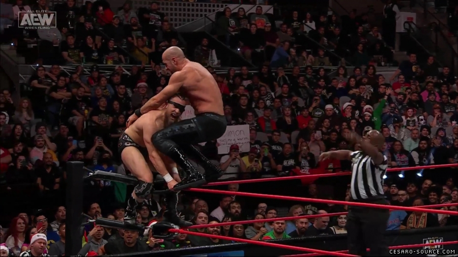 Collision_Dec_23rd_mp418498.jpg