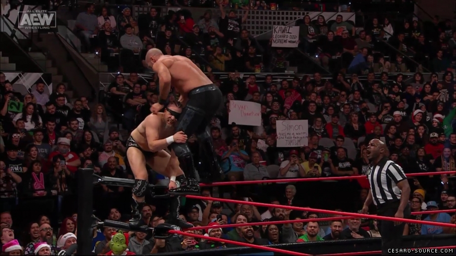 Collision_Dec_23rd_mp418502.jpg