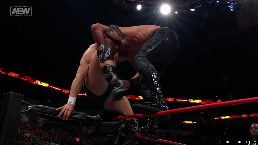 Collision_Dec_23rd_mp418516.jpg