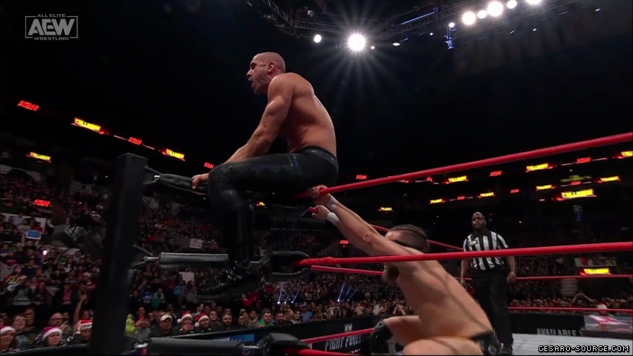 Collision_Dec_23rd_mp418520.jpg