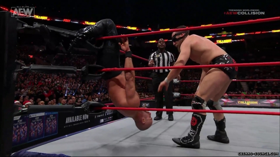 Collision_Dec_23rd_mp418528.jpg