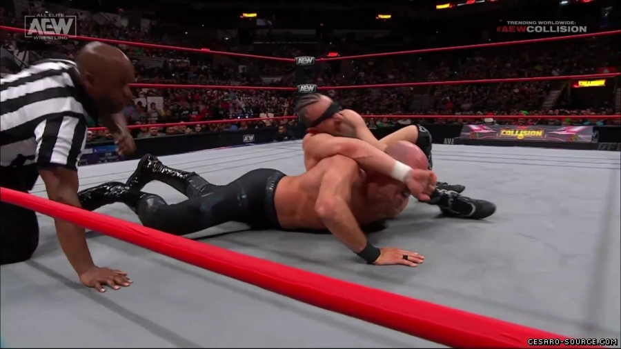 Collision_Dec_23rd_mp418610.jpg