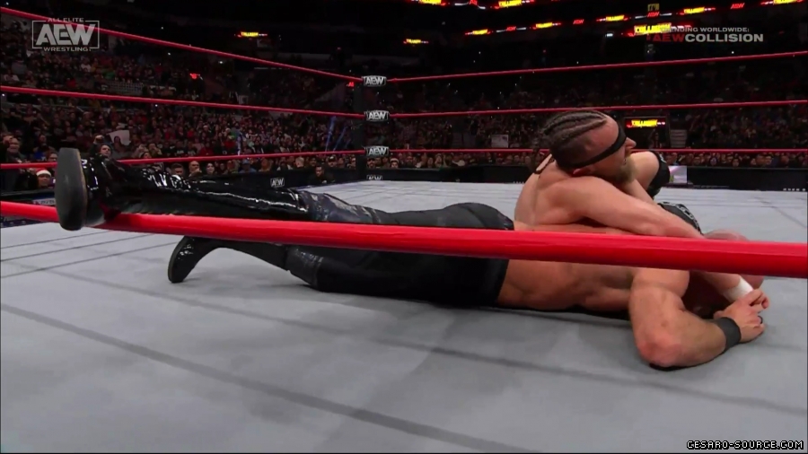 Collision_Dec_23rd_mp418617.jpg