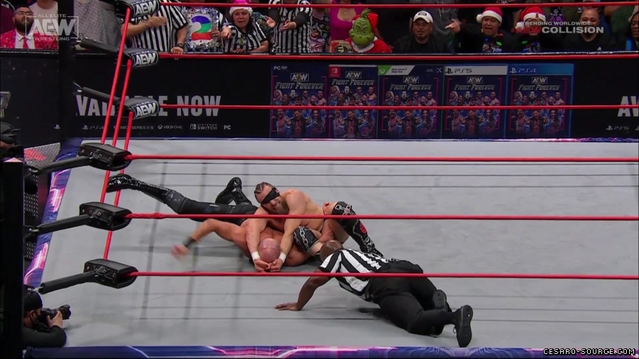 Collision_Dec_23rd_mp418621.jpg
