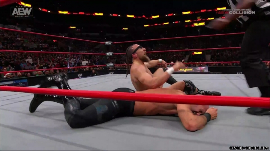 Collision_Dec_23rd_mp418626.jpg