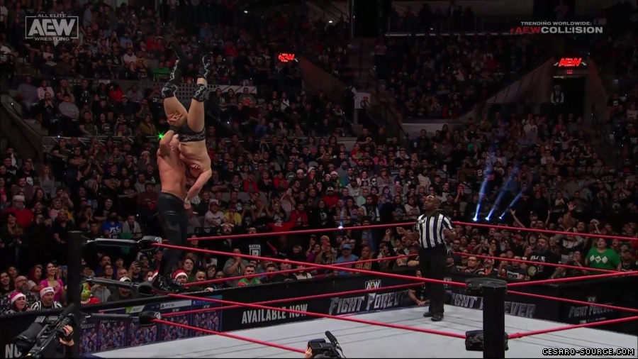 Collision_Dec_23rd_mp418668.jpg