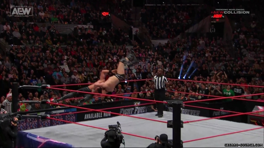 Collision_Dec_23rd_mp418669.jpg